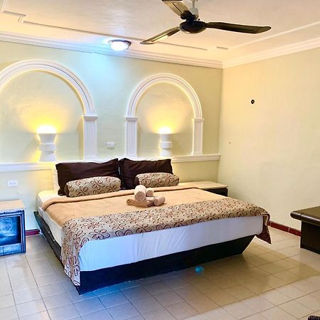Hotel Green River Izamal Exterior photo