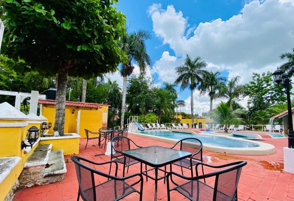 Hotel Green River Izamal Exterior photo